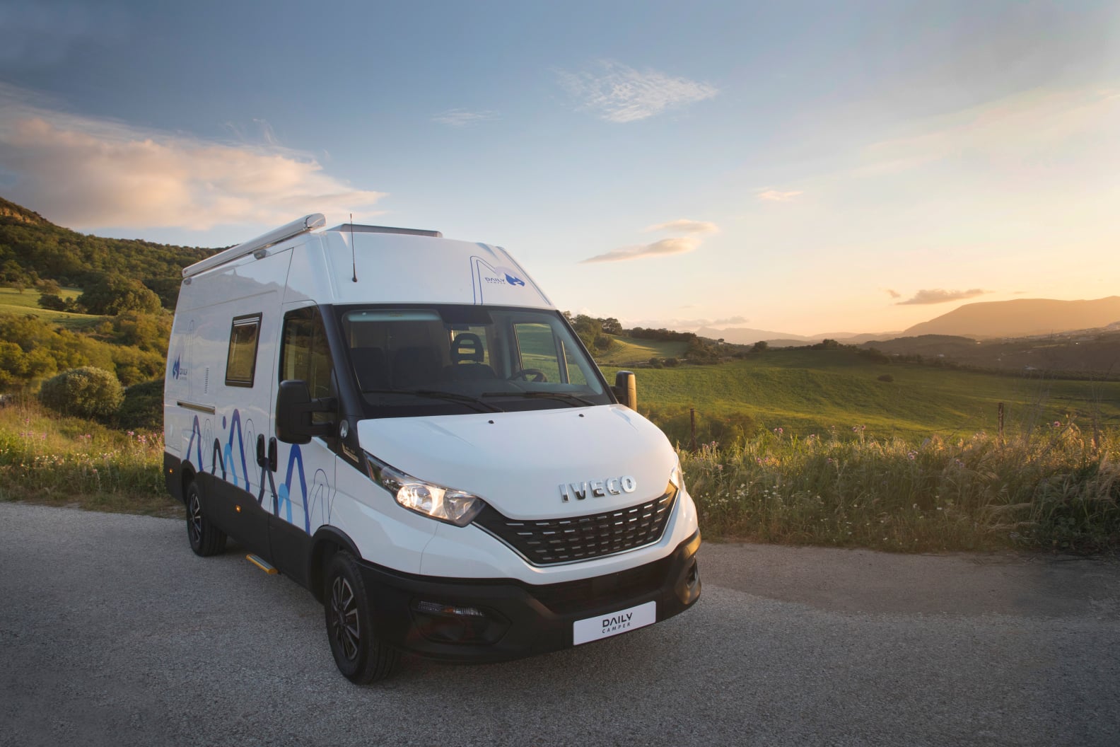 canal enfocar participar Esto es lo que vale a Iveco Daily Camper en España