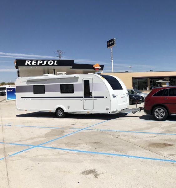 En venta Adria ALPINA 663HT Blanco 2019 Vizcaya foto 1