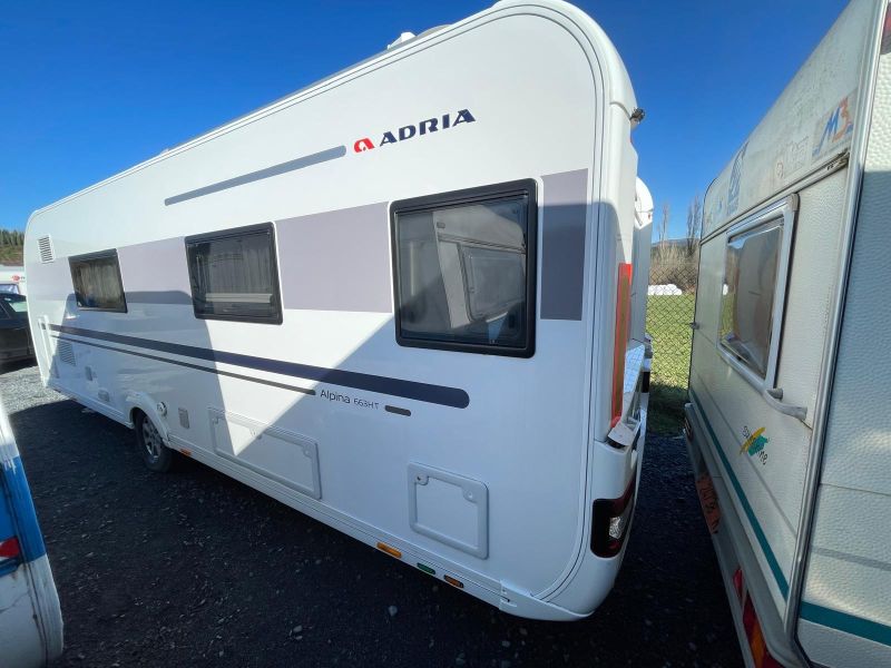 En venta Adria ALPINA 663HT Blanco 2019 Vizcaya foto 2