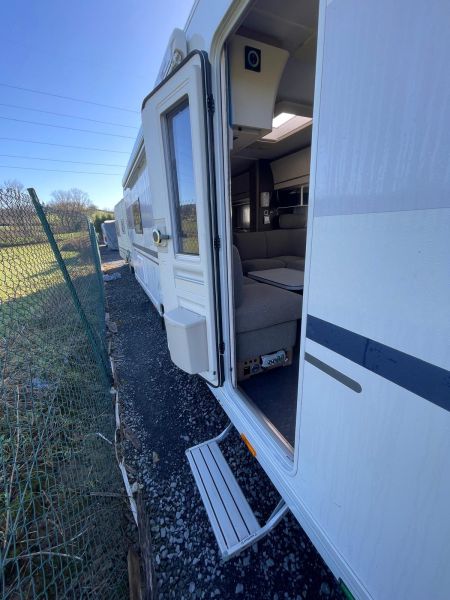 En venta Adria ALPINA 663HT Blanco 2019 Vizcaya foto 5