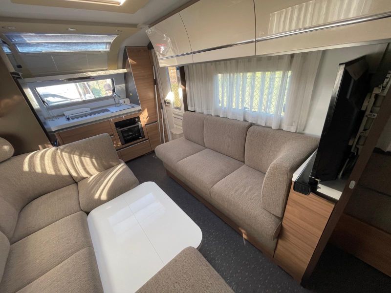 En venta Adria ALPINA 663HT Blanco 2019 Vizcaya foto 10