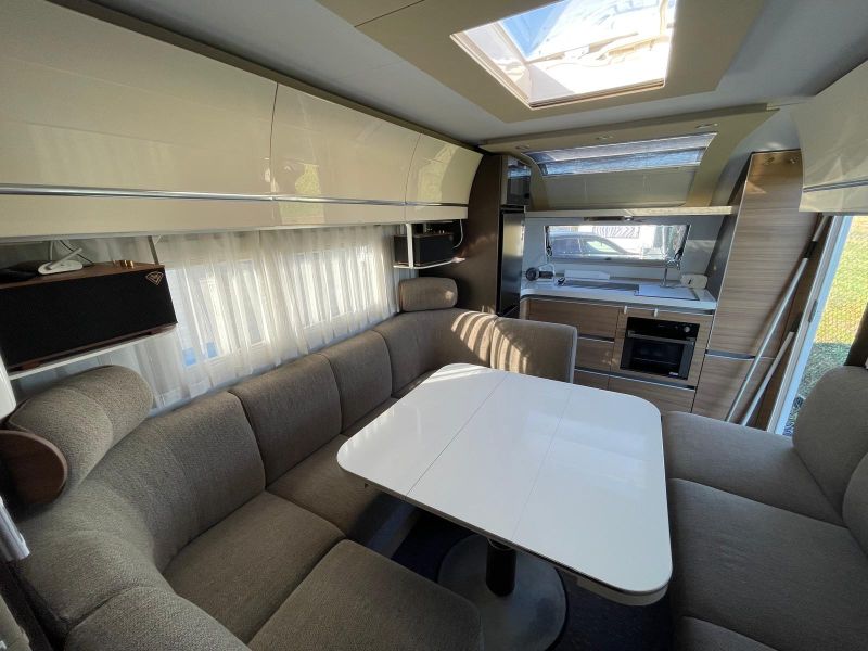 En venta Adria ALPINA 663HT Blanco 2019 Vizcaya foto 11