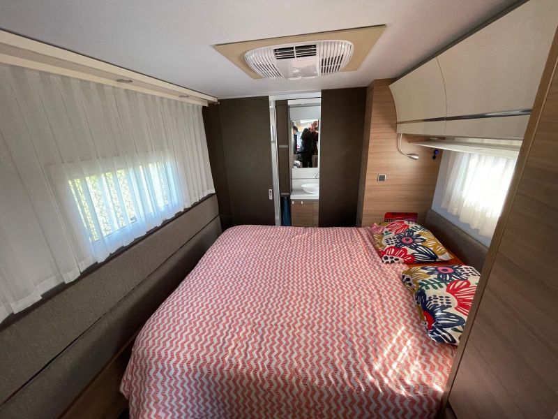 En venta Adria ALPINA 663HT Blanco 2019 Vizcaya foto 13