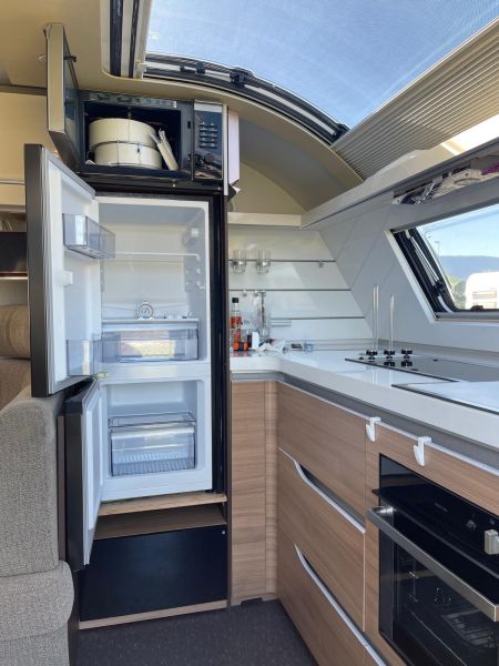 En venta Adria ALPINA 663HT Blanco 2019 Vizcaya foto 20