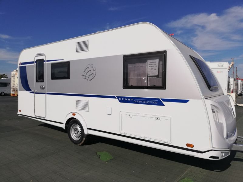 En venta Knaus Sport 500 QDK 2021 Blanco 2021 Murcia foto 1