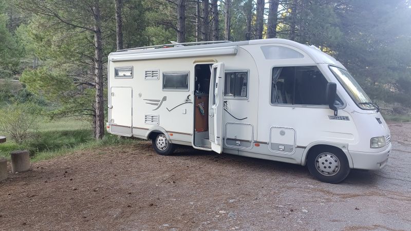 En venta Arca H704 Blanco 2004 Madrid foto 1
