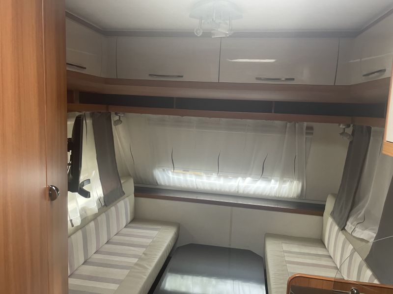 En venta Hobby Ontour 360KB Blanco 2015 Barcelona foto 5