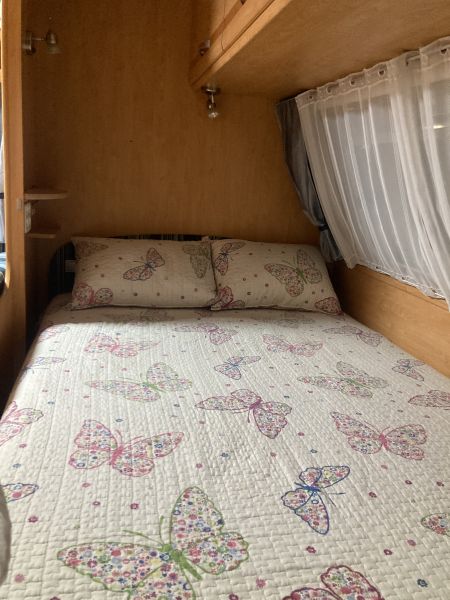 En venta Caravelair Ambiance Style 486 Blanco 2007 Guadalajara foto 5