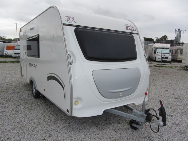 En venta Across SAFARI 432 CDL Blanco 2018 Sevilla foto 2