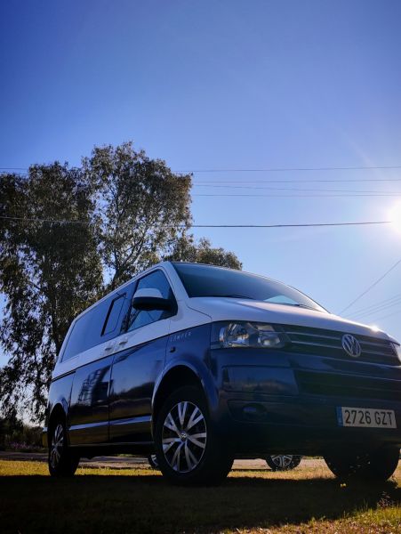 En venta Volkswagen Transporter t5  Blanco 2010 Toledo foto 2