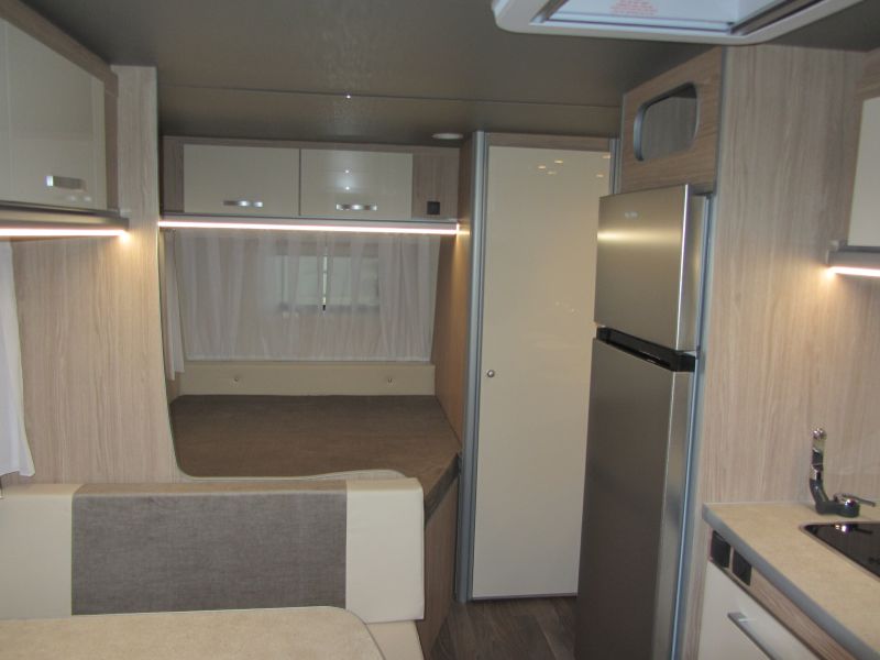 En venta Across Safari 485 SDL  Blanco 2025 Sevilla foto 6