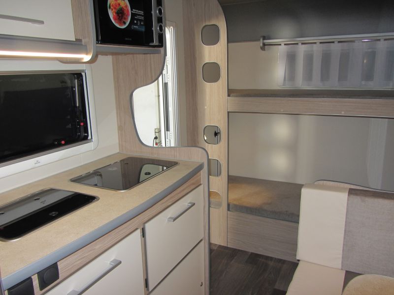 En venta Across Safari 485 SDL  Blanco 2025 Sevilla foto 10