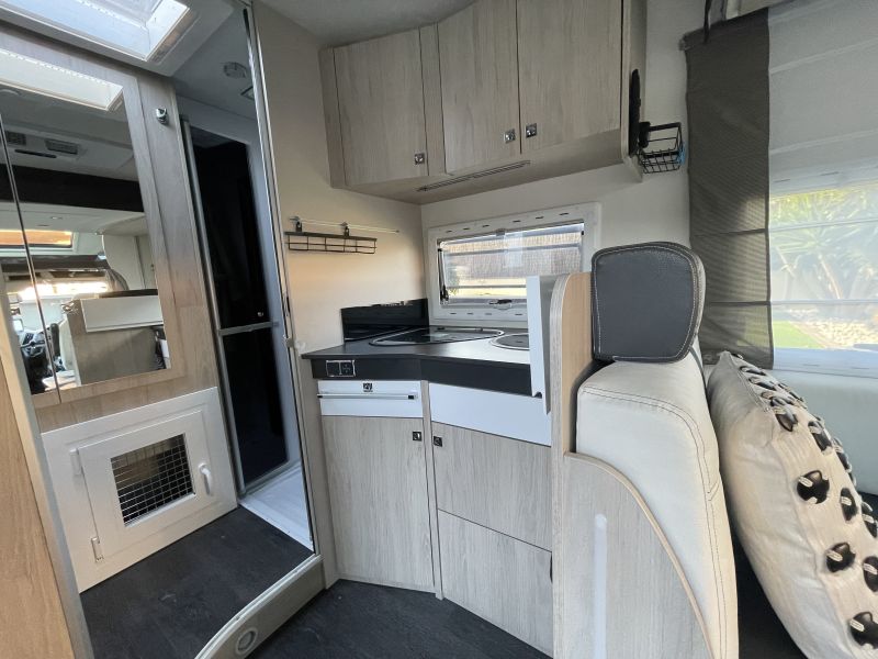 En venta Challenger 290 EDITION SPECIAL Blanco 2018 Barcelona foto 5