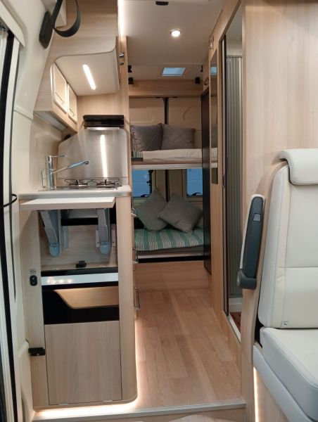 En venta Dreamer Furgoneta Camper - Family Van Gris 2025 Guipúzcoa foto 9
