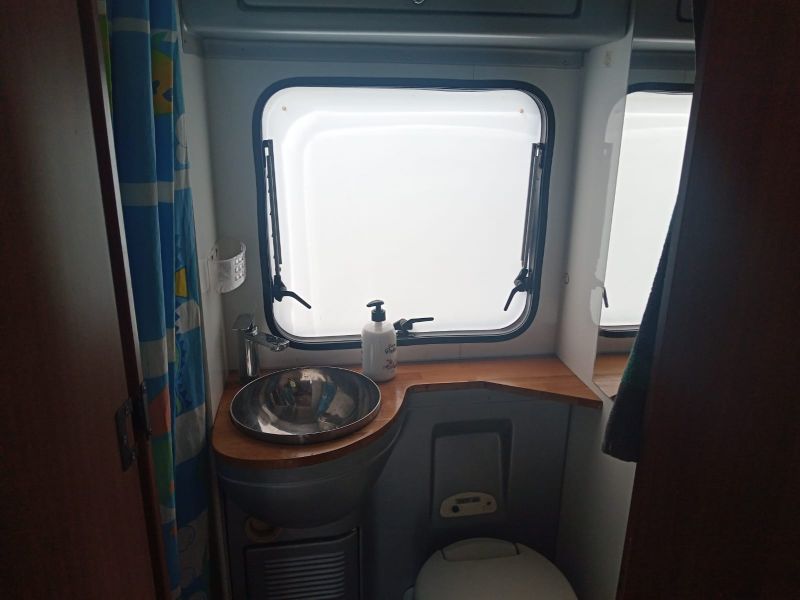 En venta Ford transit t330 Blanco 2002 Granada foto 3