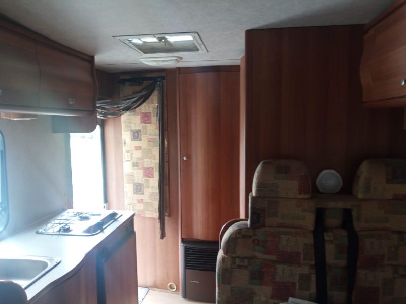 En venta Ford transit t330 Blanco 2002 Granada foto 5