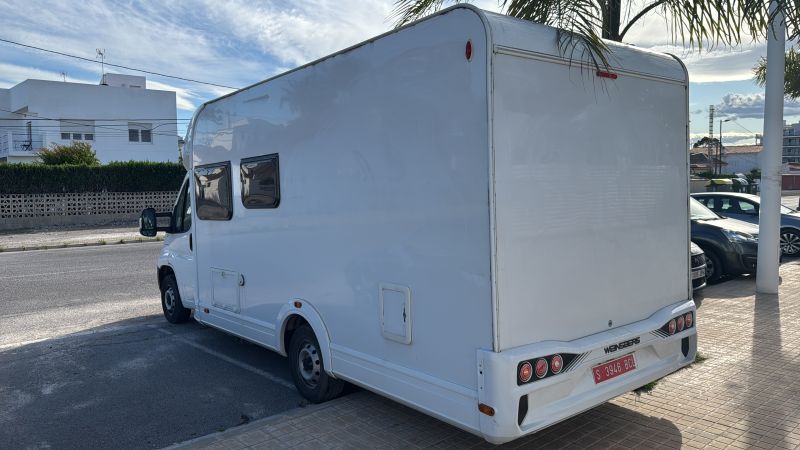En venta Weinsberg ato autocaravana carado t447 perfilada2021 Blanco 2021 Valencia foto 4
