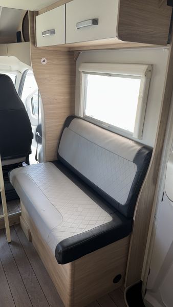En venta Weinsberg ato autocaravana carado t447 perfilada2021 Blanco 2021 Valencia foto 19