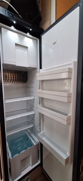 En venta McLouis NEVER 68 GOLD Blanco 2017 Málaga foto 4