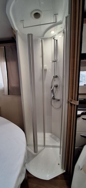 En venta McLouis NEVER 68 GOLD Blanco 2017 Málaga foto 6