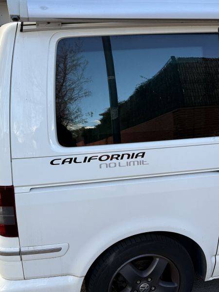En venta Volkswagen CALIFORNIA NO LIMIT (Ed. Limitada) Blanco 2008 Barcelona foto 2