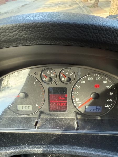 En venta Volkswagen CALIFORNIA NO LIMIT (Ed. Limitada) Blanco 2008 Barcelona foto 5