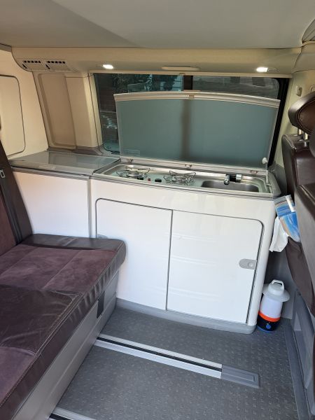 En venta Volkswagen CALIFORNIA NO LIMIT (Ed. Limitada) Blanco 2008 Barcelona foto 6