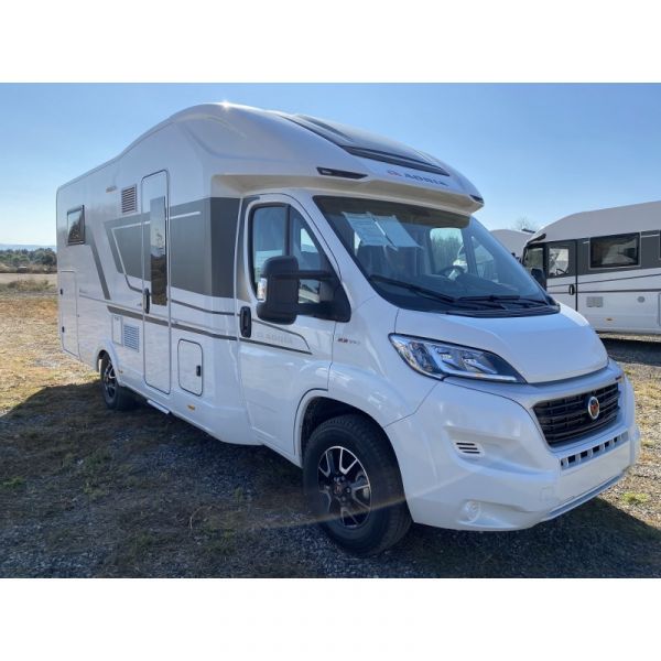 En venta Adria Matrix Plus 670 SC Blanco 2021 Barcelona foto 1