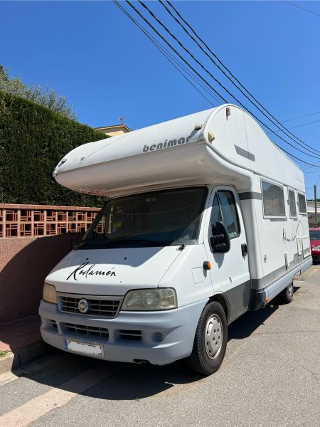 En venta Benimar Europe 6000ST Blanco 2003 Girona foto 1