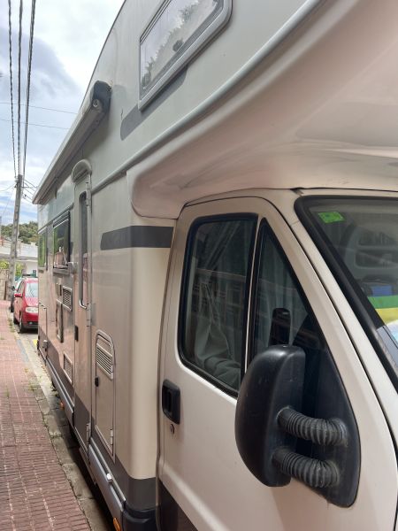 En venta Benimar Europe 6000ST Blanco 2003 Girona foto 4