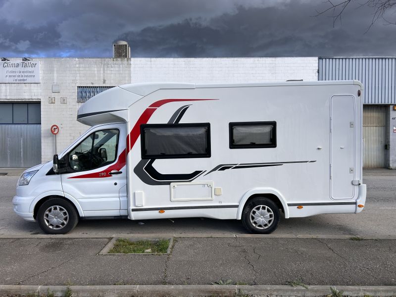 En venta Challenger Genesis 290 Special Edition  Blanco 2017 Barcelona foto 1