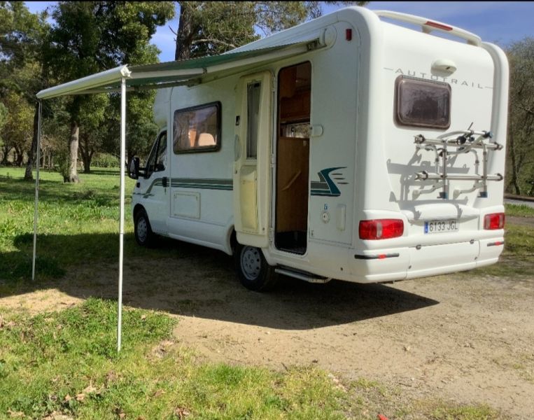 En venta Fiat AUTOTRAIL Blanco 2005 Pontevedra foto 3