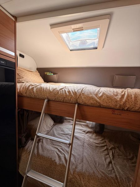 En venta Adria CORAL XL 670 DK Blanco 2021 Asturias foto 7