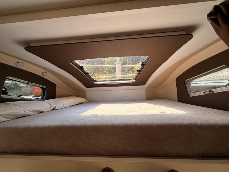 En venta Adria CORAL XL 670 DK Blanco 2021 Asturias foto 8