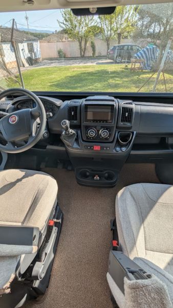 En venta Pilote P696D 2020 Barcelona foto 9