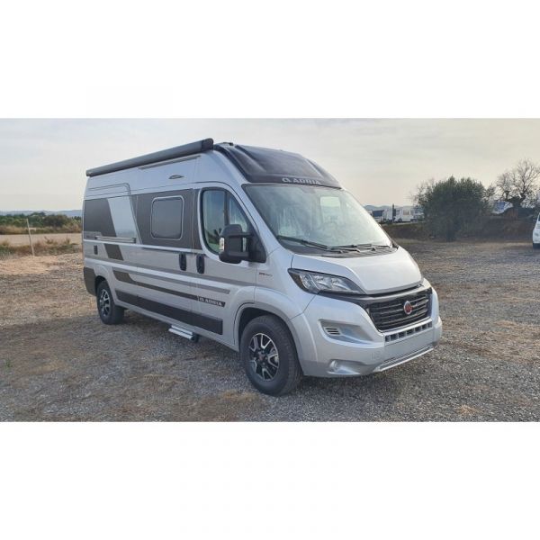 En venta Adria Twin Supreme 600 SPB  2021 Gris 2021 Barcelona foto 1