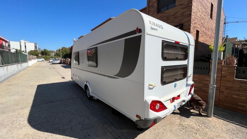 En venta Knaus Sport 500 FDK Blanco 2016 Barcelona foto 1