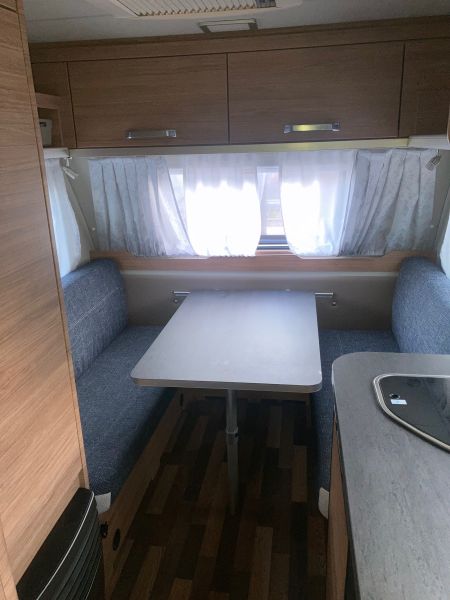 En venta Weinsberg Caraone 400LK Blanco 2020 Barcelona foto 5