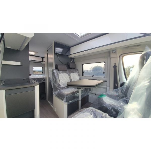 En venta Adria Twin Supreme 600 SPB  2021 Gris 2021 Barcelona foto 5