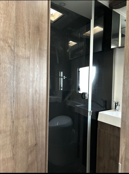 En venta Benimar Tessoro 481 Edición Especial  Blanco 2024 Málaga foto 15
