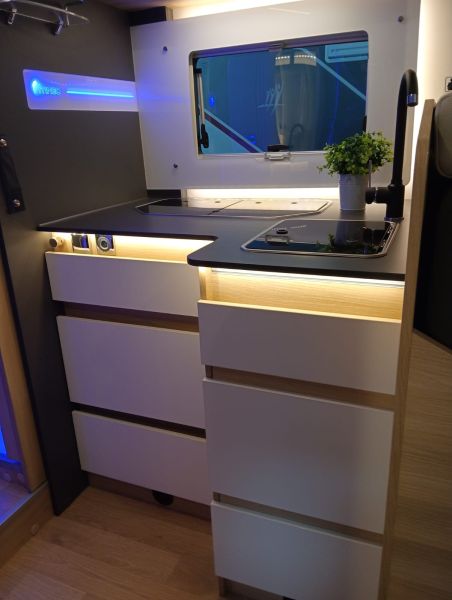 En venta Itineo Autocaravana Integral - SB 740 Spirit Edition Blanco 2025 Guipúzcoa foto 4