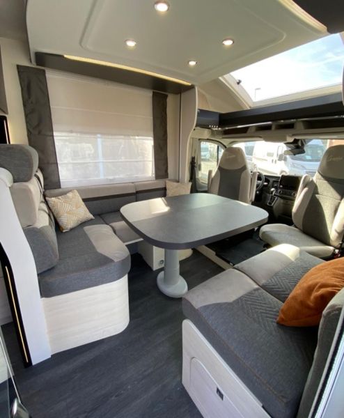 En venta Challenger 396 Start Edition Blanco 2022 Asturias foto 4