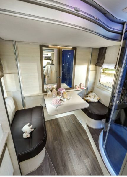 En venta Challenger 396 Start Edition Blanco 2022 Asturias foto 11