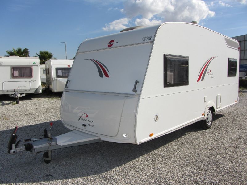 En venta Bürstner PREMIO PLUS 550TK Blanco 2014 Sevilla foto 4
