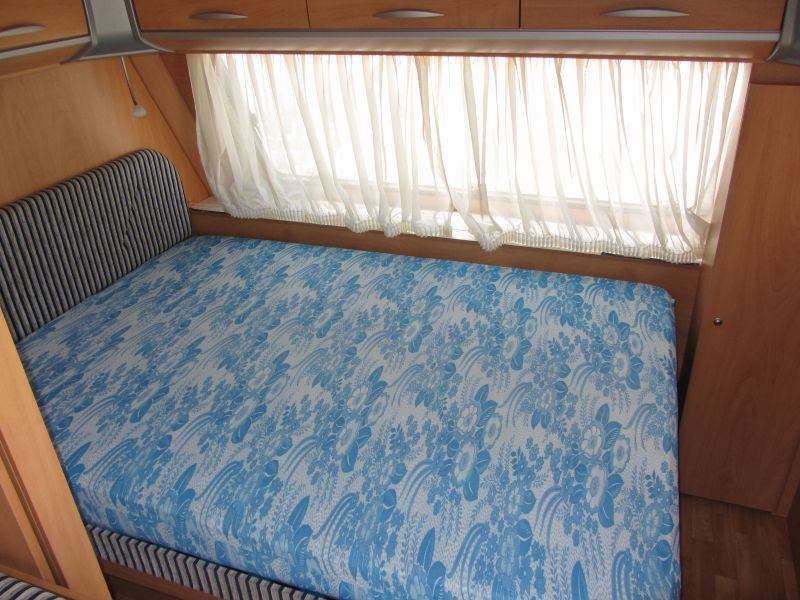 En venta Sunroller TANGO 495 LUXE Blanco 2005 Sevilla foto 5