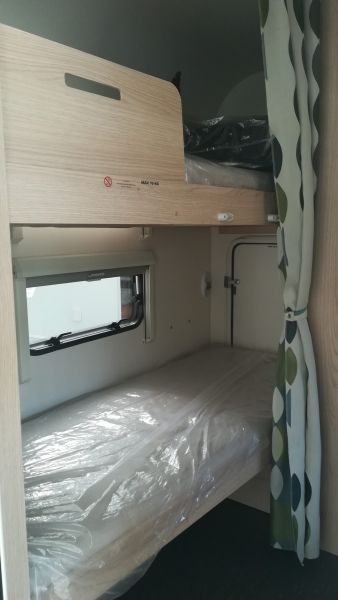 En venta Adria Aviva 400 DK Blanco 2021 Álava foto 8