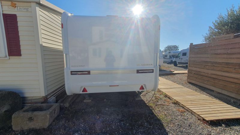 En venta Adria ADORA 593 UP Blanco 2023 Barcelona foto 5