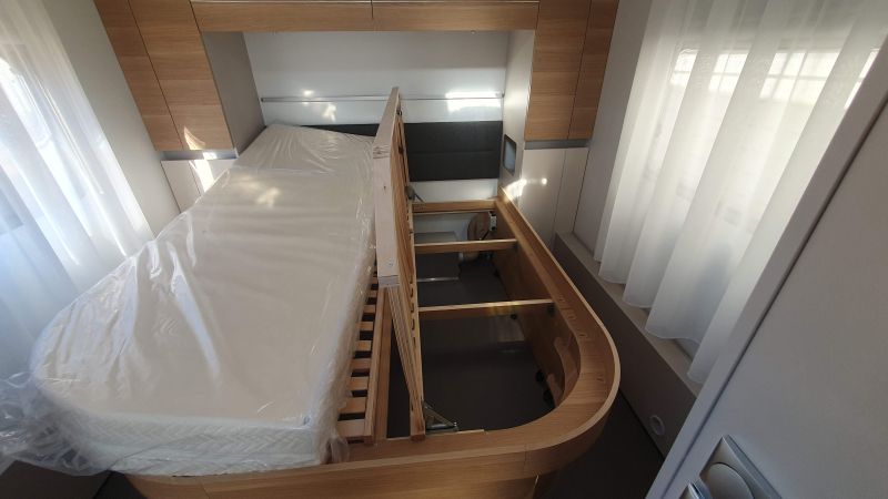 En venta Adria ADORA 593 UP Blanco 2023 Barcelona foto 18