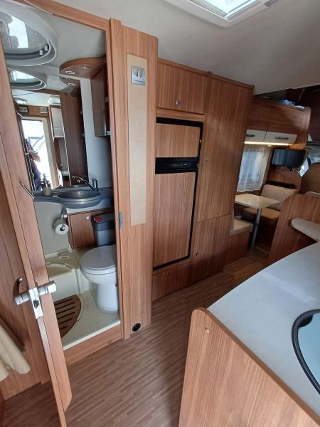 En venta Carado A461  Blanco 2016 Málaga foto 14