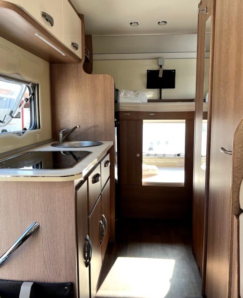 En venta McLouis Glamys 40 Blanco 2017 Barcelona foto 9